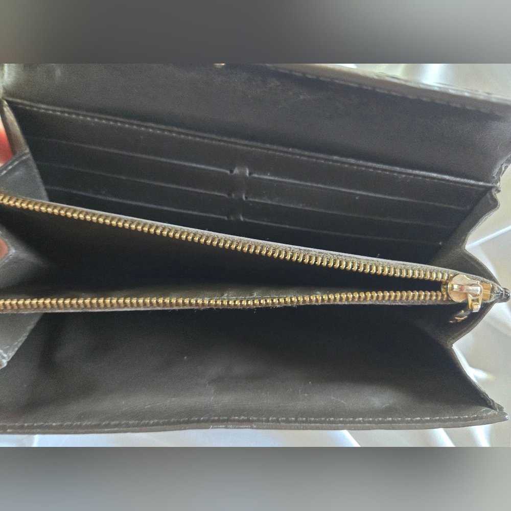 Louis Vuitton Olive Vernis Sarah Long Wallet - Picture 4 of 16